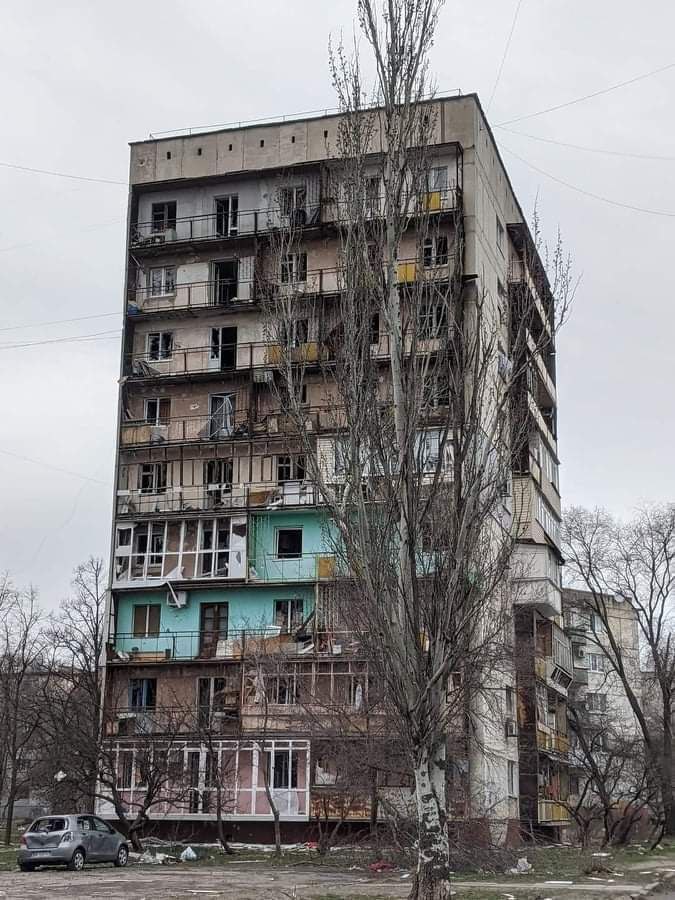 Из-за обстрелов оккупантов в Луганской области повреждены 27 жилых домов, - глава ОГА